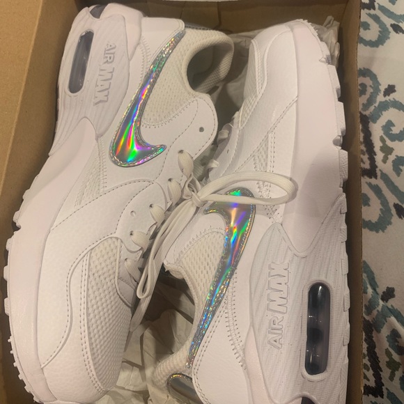 White Nike Air Max Excee size 9 brand new - Picture 1 of 6